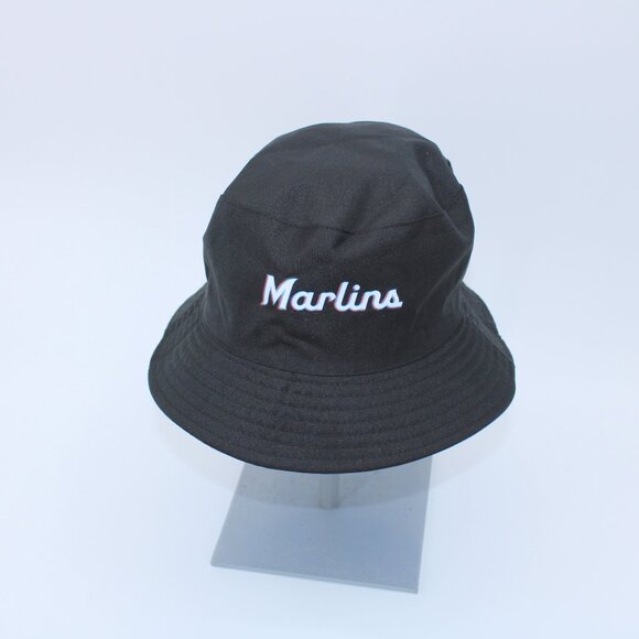 Miami Marlins Reversible Bucket Hat 2024 Giveaways - Picture 3 of 4